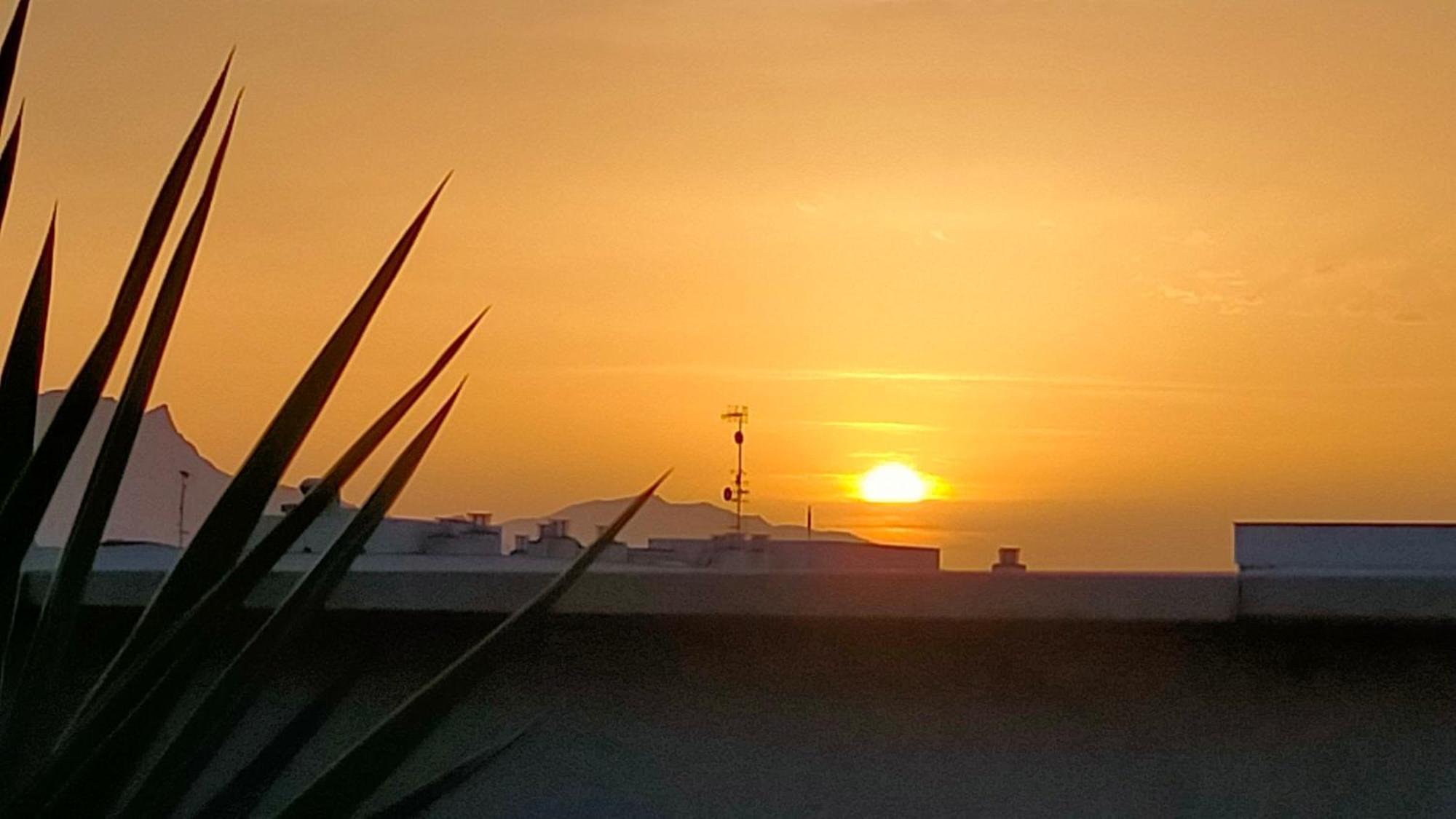 Atico Duplex Con Gran Terraza Por * Dénia